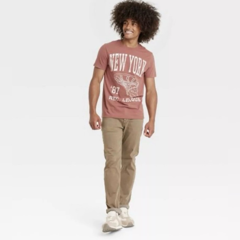 Goodfellow & Co Men's Graphic T-Shirt New York League Cinnamon